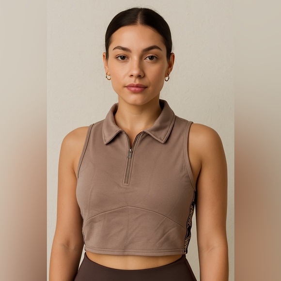 Gymshark Tops - GymShark Cropped top